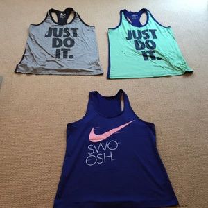 Nike tank top bundle